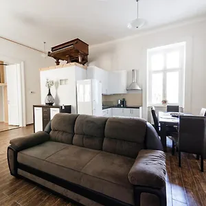  Hostal Urban