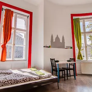 Hostel Pal's Mini, Budapeszt
