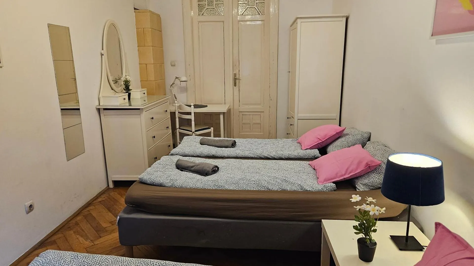 Lovely Riverside Rooms Budapest Hungary